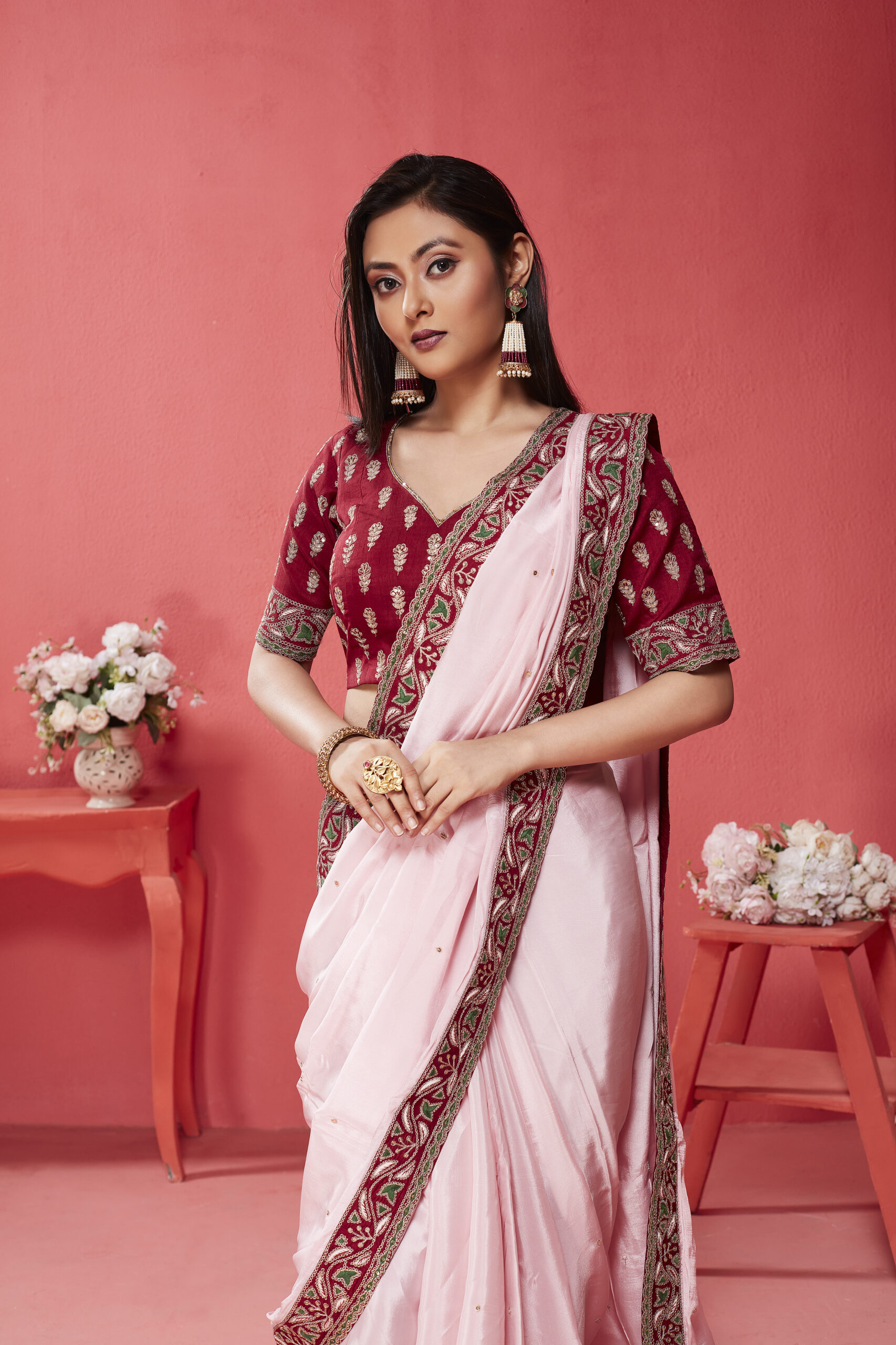 Contrast Big Border Powder Pink Kanchipuram Silk Saree – Sundari Silks